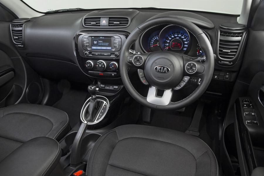 Торпедо Kia Soul 2016 года  (AU) (фото 5 из 5)
